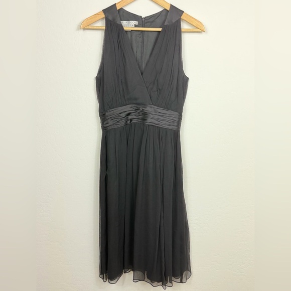 Maggy London 100% Silk Black Sleeveless dress - Picture 2 of 9